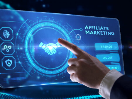 Touchscreen mit Beschriftung "Affiliate Marketing"